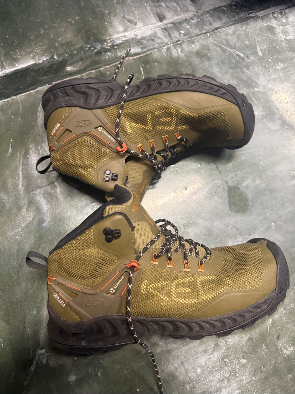 EUC KEEN MENS HIKING BOOTS SIZE 12 - Picture 7 of 7